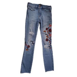 ABERCROMBIE & FITCH Blue Embroidery Floral Distressed Raw Hem Jeans Size 00‎